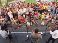 Piknik a Szabadság hídon, ingyenes koncertek és rengeteg program - jön a  Helló Európa! Fesztivál